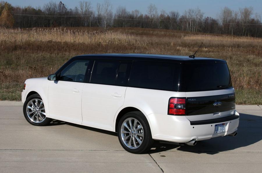  Ford Flex Titanium 2011 года  (фото 3 из 61)